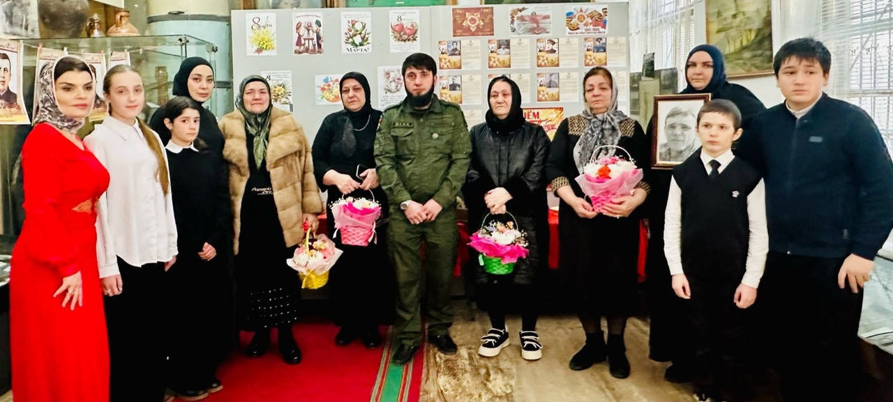 В Хасавюртовском филиале Национального музея имени Тахо-Годи было проведено мероприятие, посвящённое Международному женскому дню.