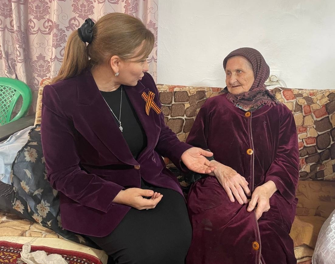 Посещение тружеников тыла