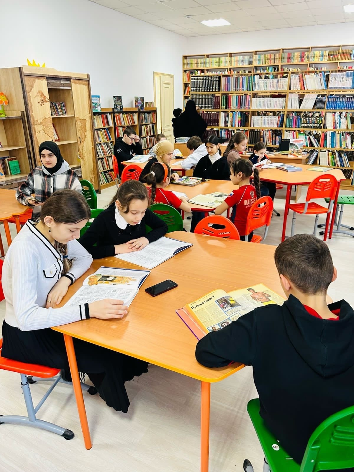 Экскурсия в библиотеку