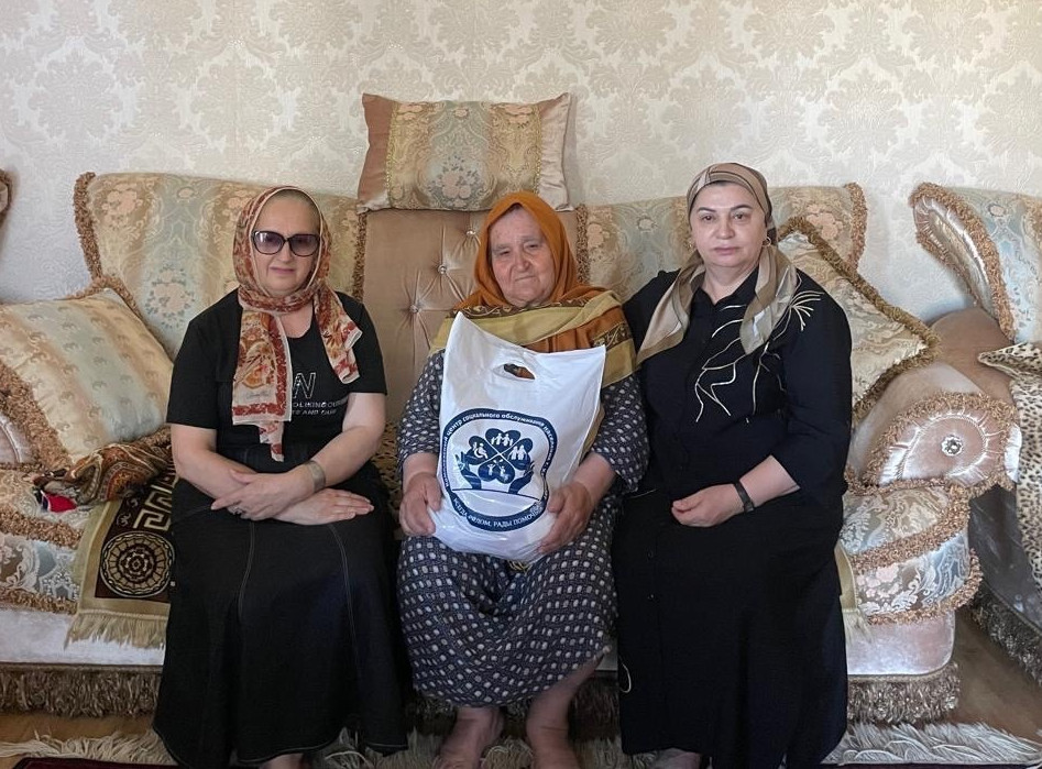 Помощь подопечным