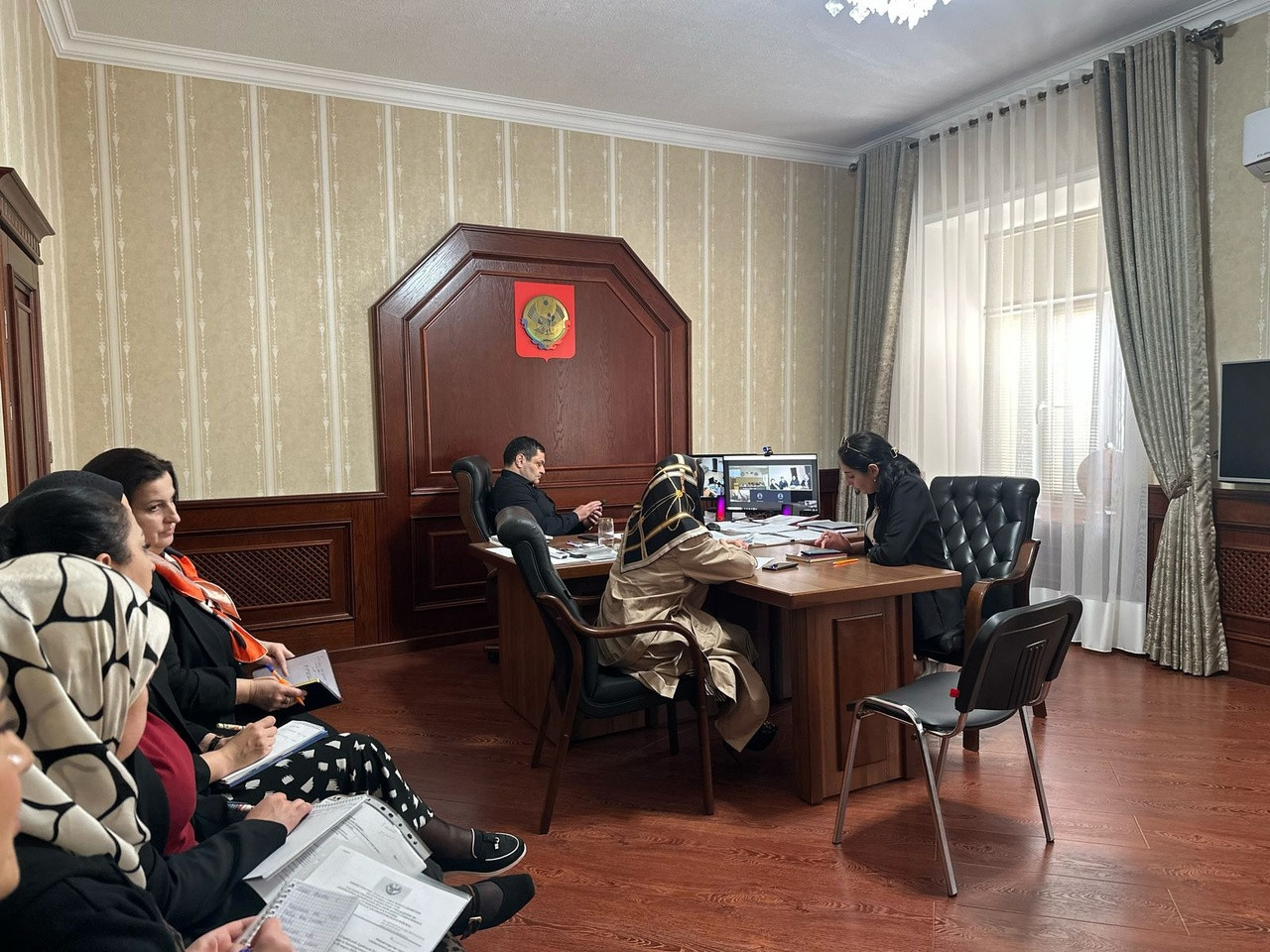 Для работников подведомственных учреждений был проведен экспертно-методический семинар