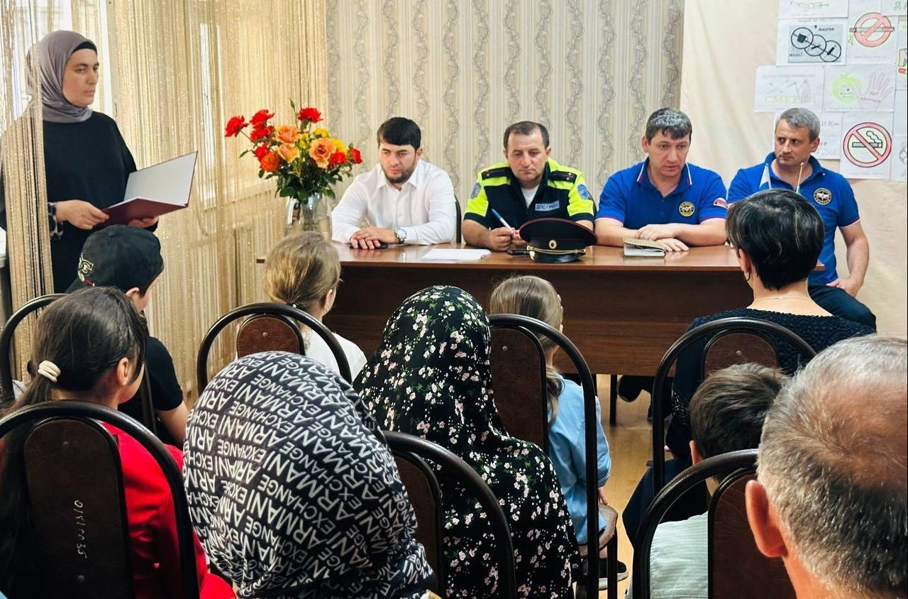 Круглый стол "Безопасность детей в летний период"