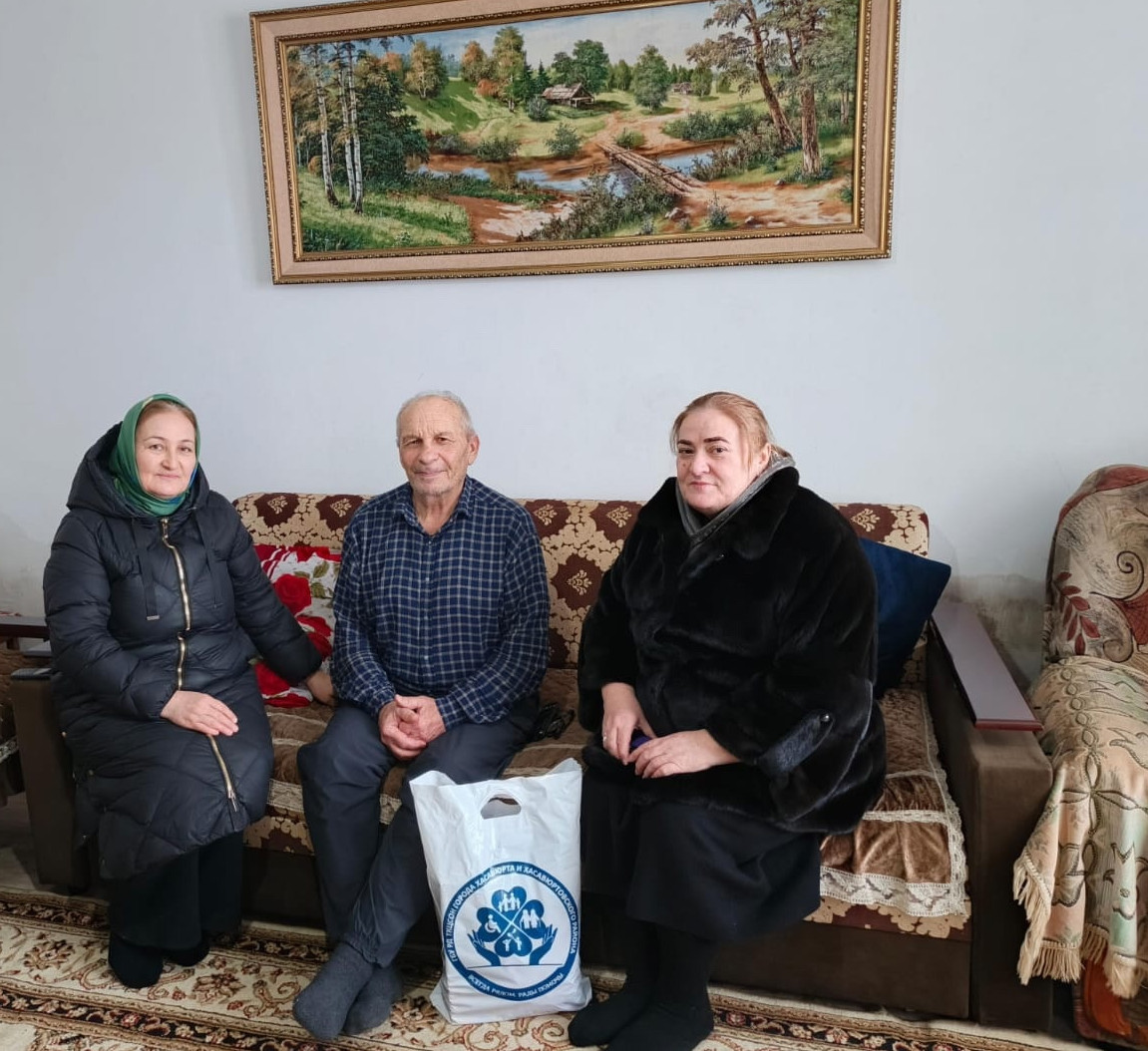 Акция "Поздравляем звщитников"
