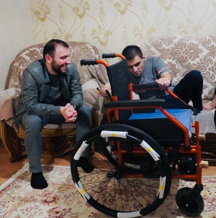 Подарок для подопечного от председателя Собрания депутатов города